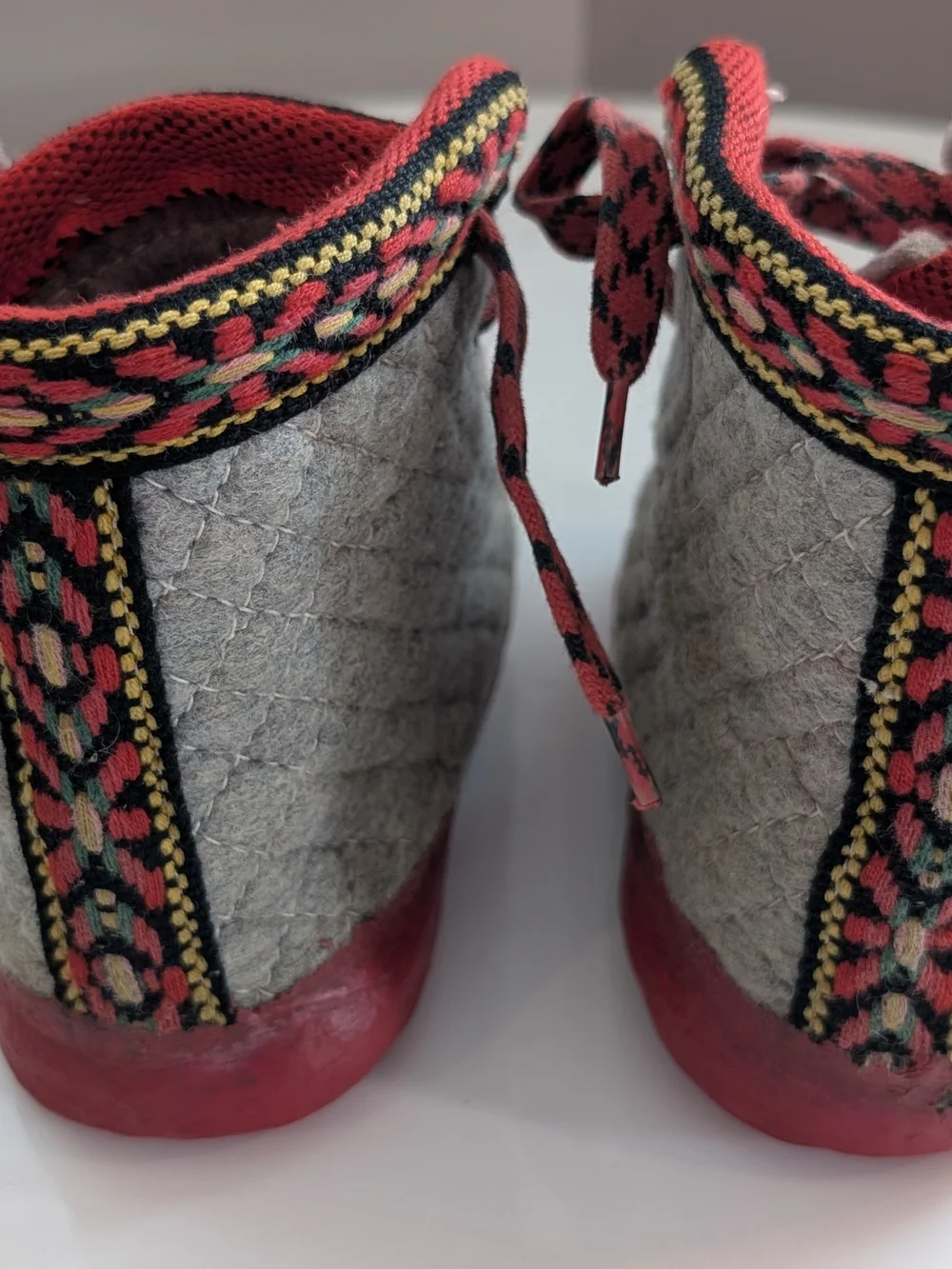 VTG Nesnalobben Wool Winter Boots Toddler Size 10T Handmade in Norway Gray Red